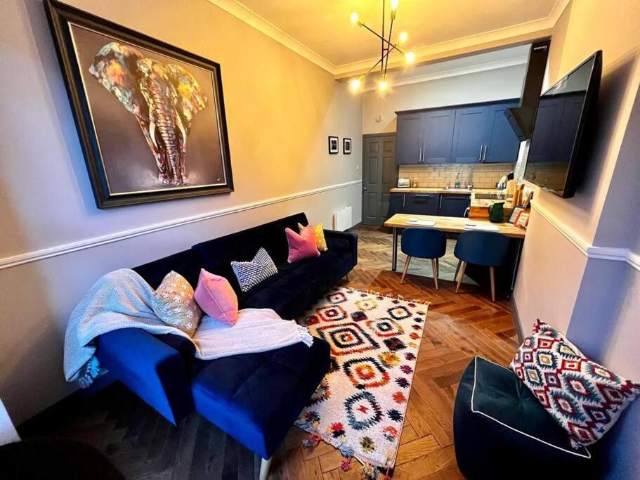 Stunning 1 Bed Apt In West End กลาสโกว์ ภายนอก รูปภาพ